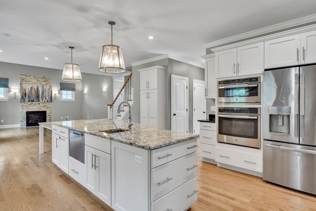 Building Photo - 121 Taylor Farm Rd