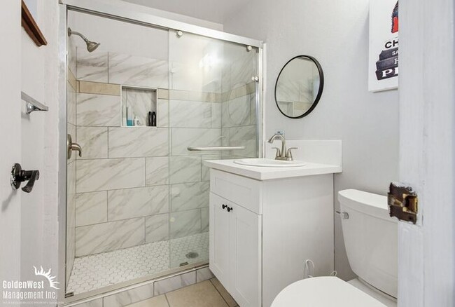 Building Photo - Beautifully Updated 3Bdm 3Ba Unfurnished Home with Views in Cardiff By the Sea!