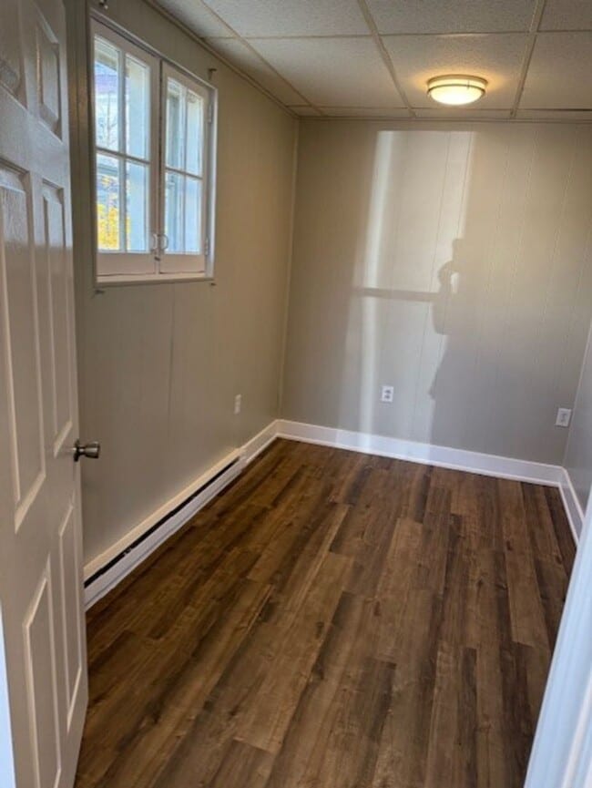 Building Photo - MOVE IN SPECIAL! 1 bedroom 1 bathroom apartment in Newport, PA