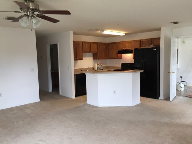 Building Photo - 436 Red Hawk Loop