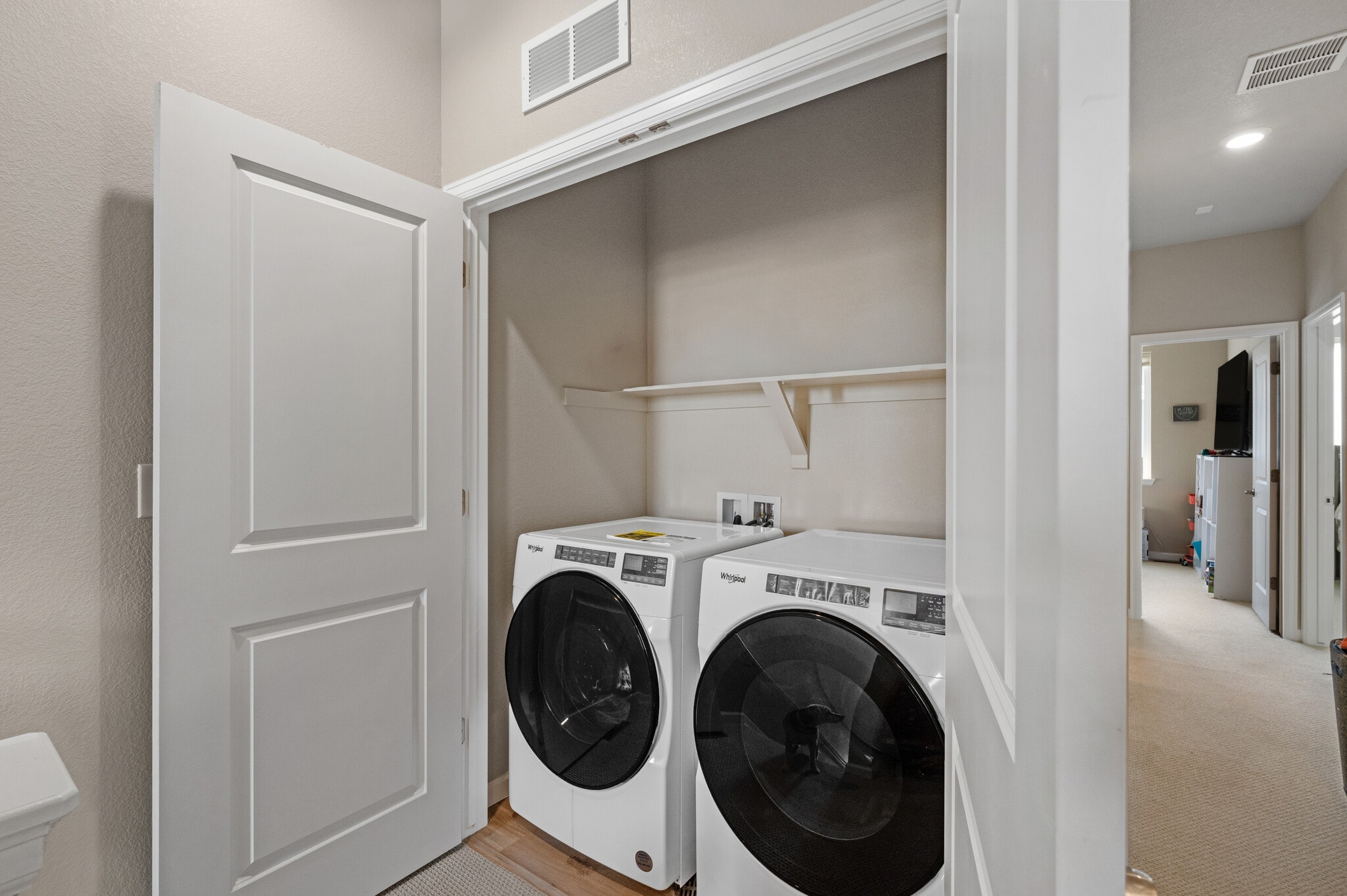 Building Photo - 1837 S Poplar Ct