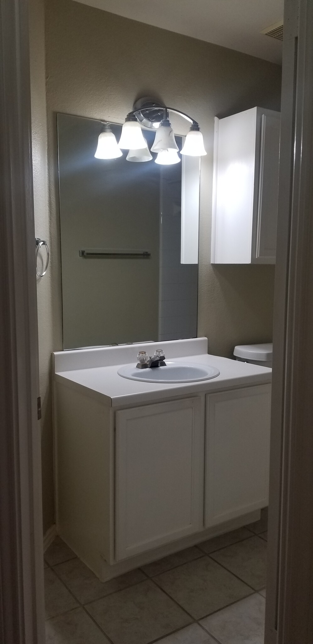 Building Photo - 903 Polished Stone Cv