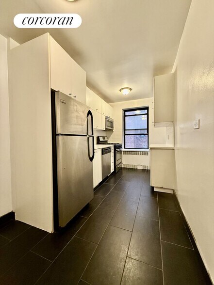Building Photo - 108/50 71st Ave