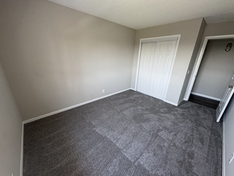 Building Photo - 1005 Hickory Hill Ln