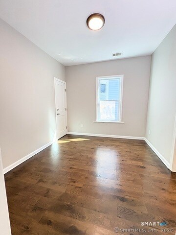 Building Photo - 126 Burroughs St