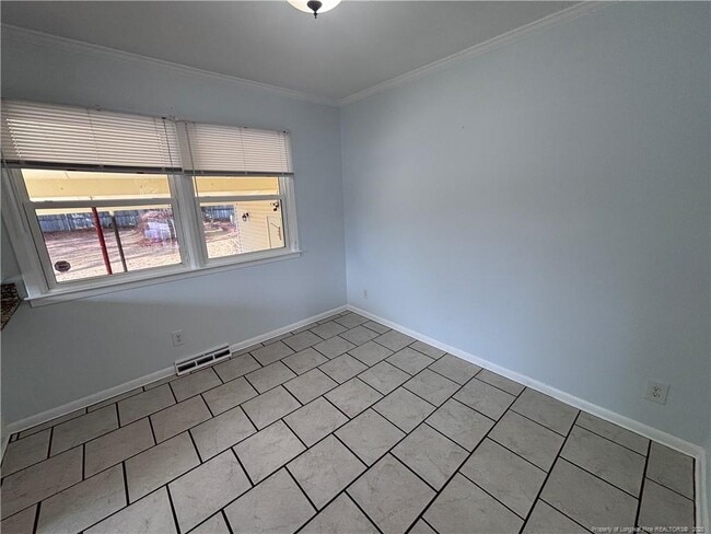 Building Photo - 5329 Hampton Rd