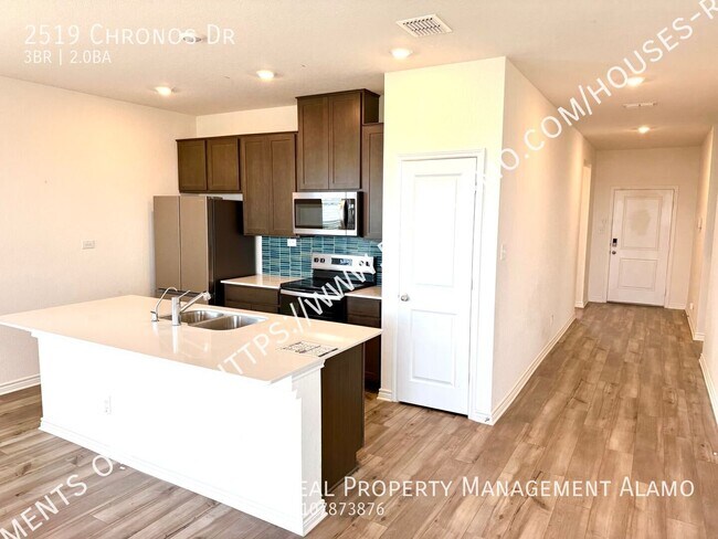 Building Photo - 2519 Chronos Dr