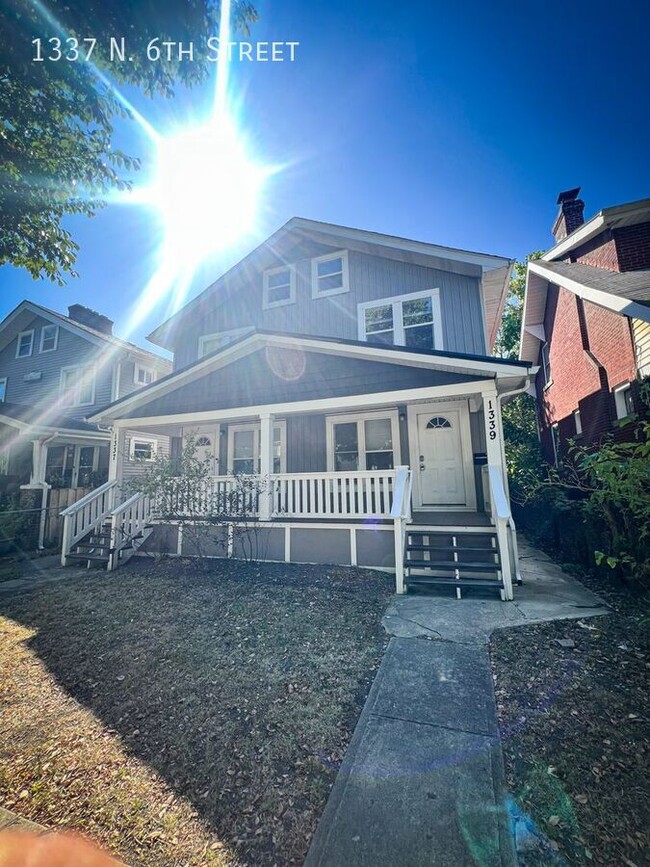 Primary Photo - Beautiful 3-Bed Duplex in Weinland Park!