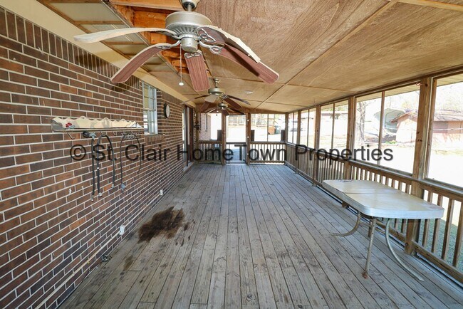 Building Photo - Ragland Rental