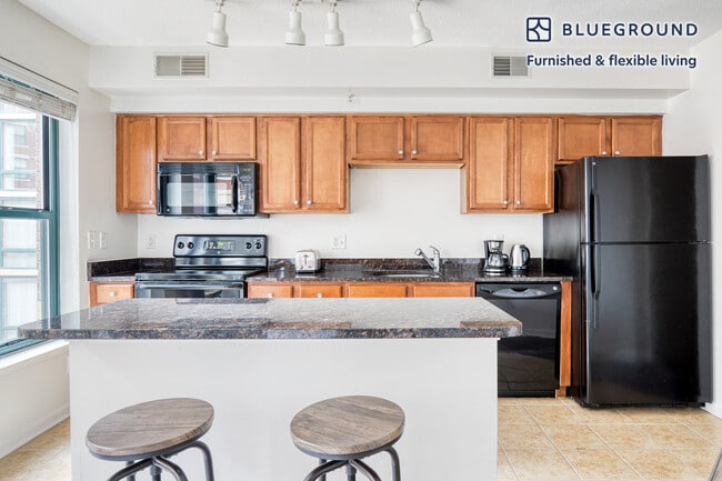 Building Photo - 1301 M St NW