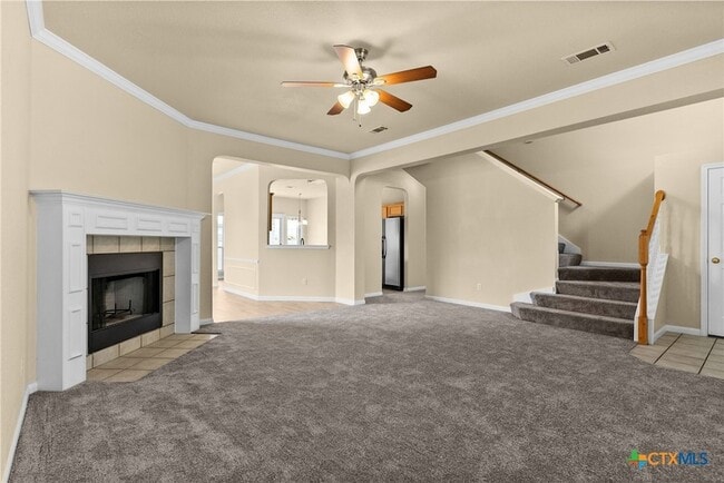 Building Photo - 118 Lone Shadow Dr