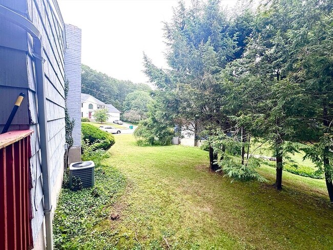 Building Photo - 11 Tirrell Crescent