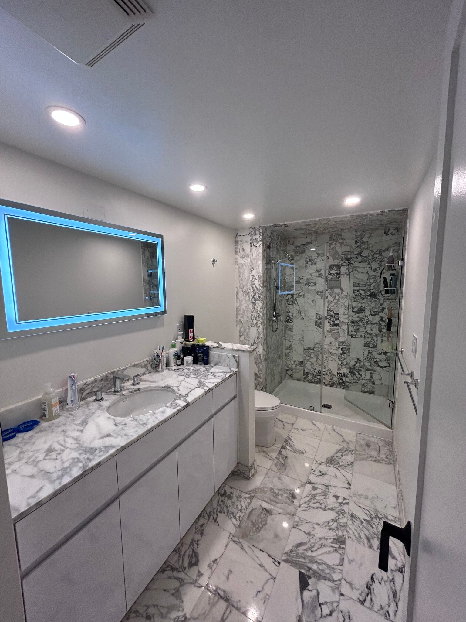 Building Photo - 9801 Collins Ave