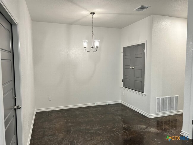 Building Photo - 315 Riptide Rd