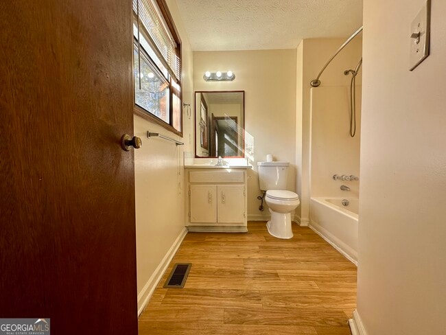 Building Photo - 3641 Ashley Woods Dr