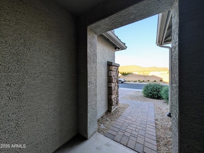 Building Photo - 5902 N 86th Dr