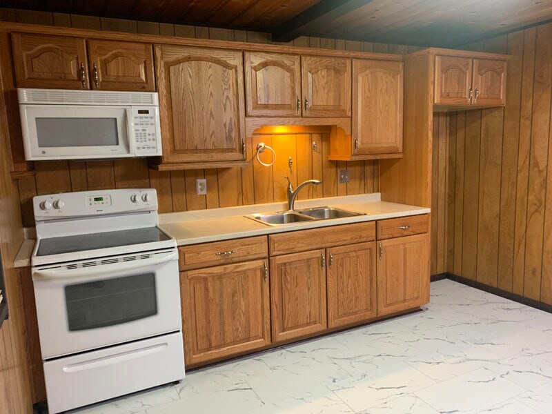 Building Photo - 6440 Zircon Dr