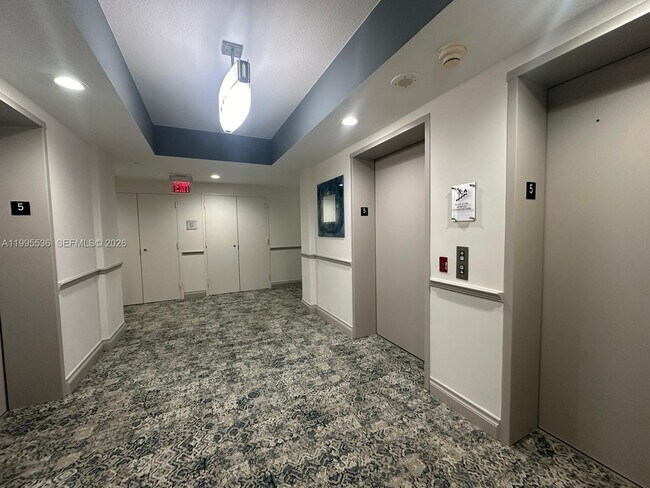 Building Photo - 6001 N Ocean Dr