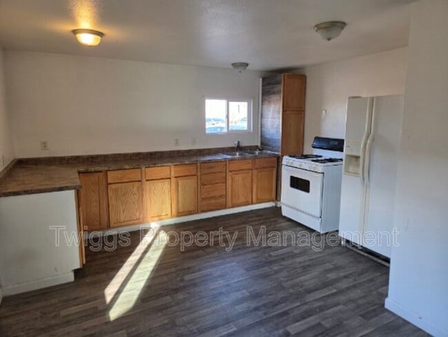 Building Photo - 107 Gumbo Dr