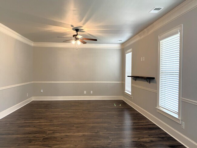 Building Photo - 781 Bridgewater Dr