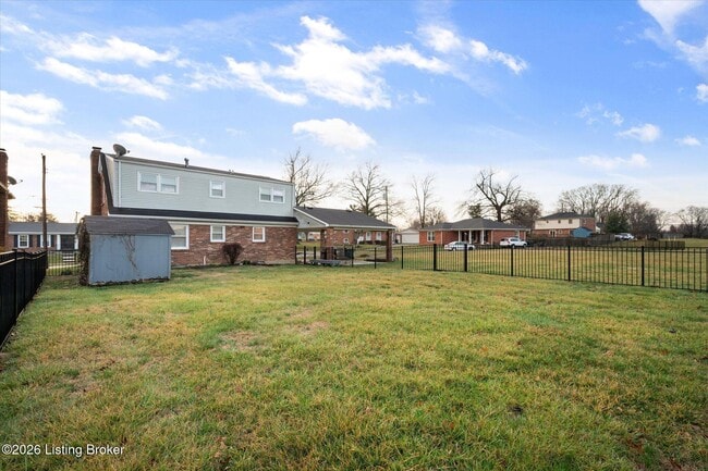Building Photo - 9903 Welshpool Ct