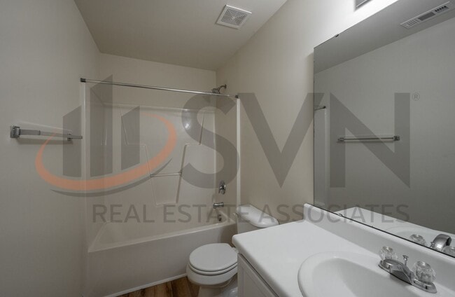 Building Photo - Spacious 4BR, 2.5BA Summer Meadow Durham Home