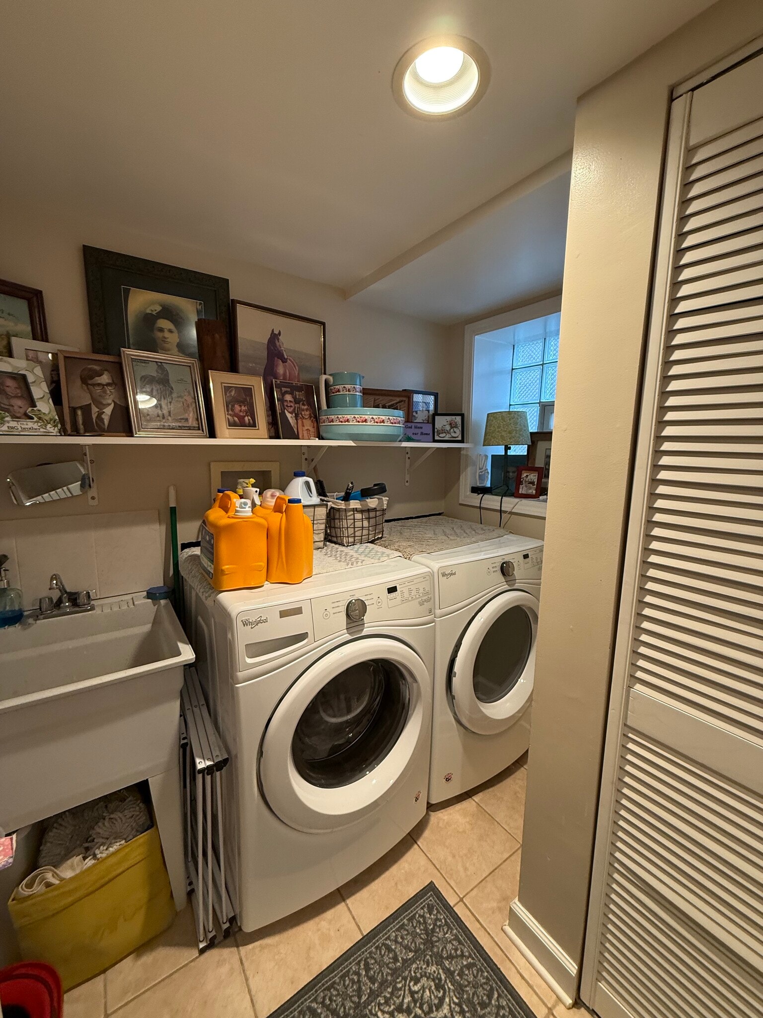 Building Photo - 4108 Maplewood N Ave