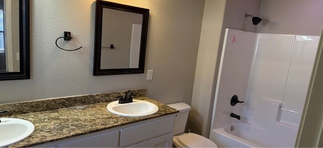 Building Photo - 173 Western Heights Cir