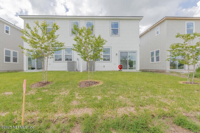 Building Photo - 179 Brazil Nut Cir