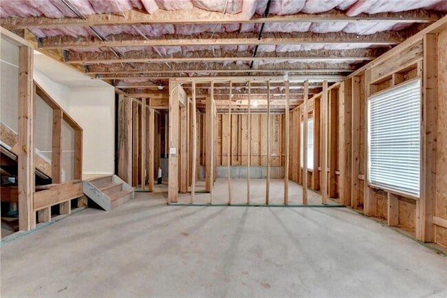 Building Photo - 2930 Blake Towers Ln