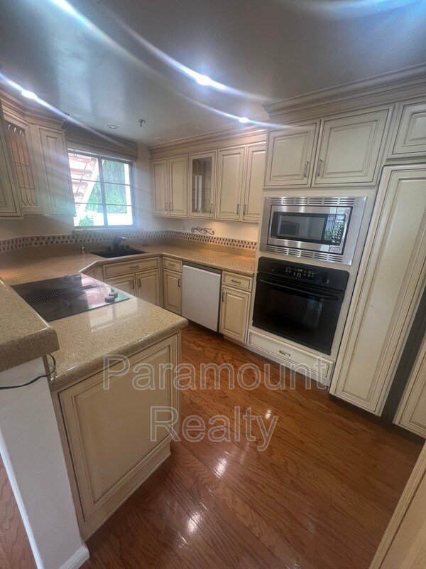 Building Photo - 10228 Nile Dr