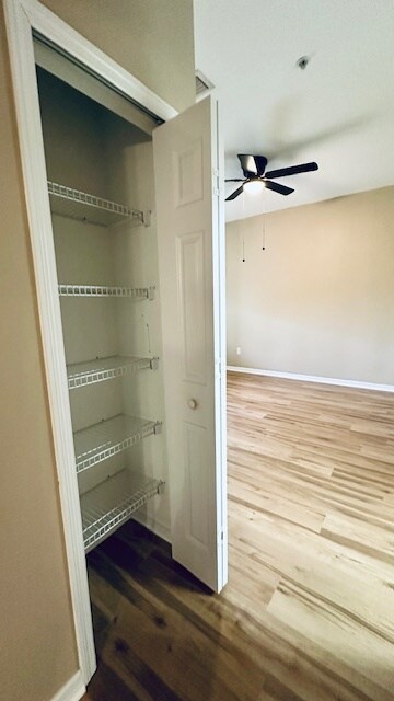 Building Photo - 11434 Jasper Kay Ter