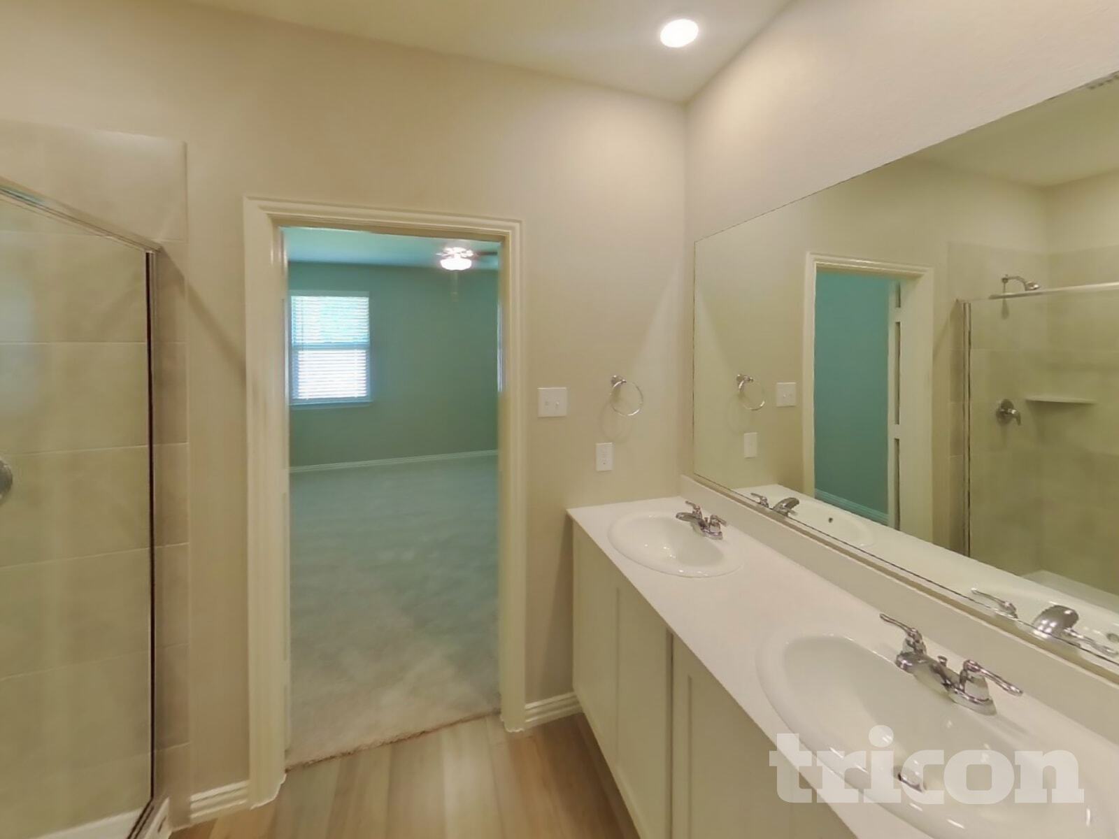 Building Photo - 219 Jenkinson Dr