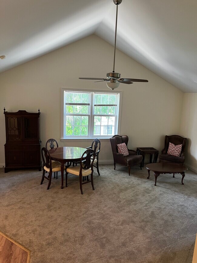 Living/dining area with cathedral ceiling - 822 S Edison Ave