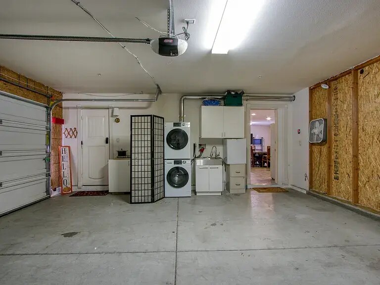 Building Photo - 142 Diego Rd