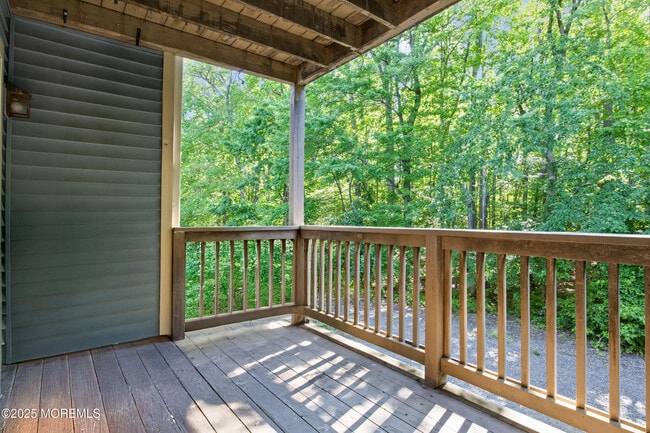 Building Photo - 6072 Cedar Ct