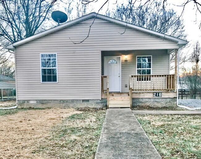 Front view - 216 Winters St