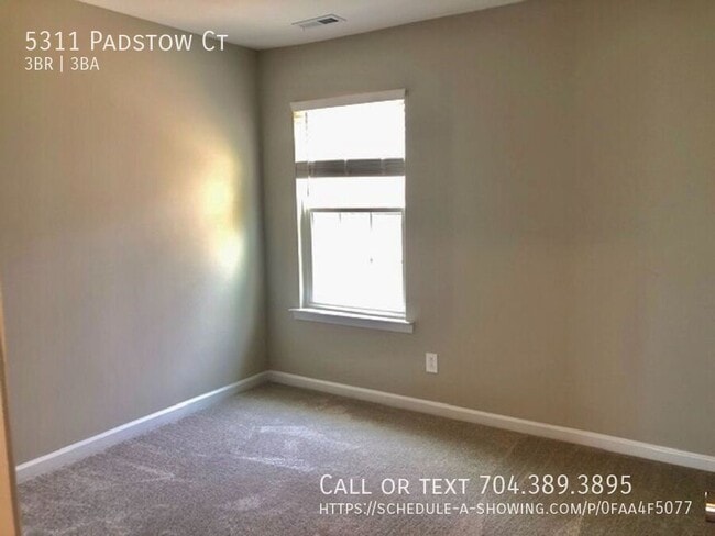 Building Photo - 5311 Padstow Ct