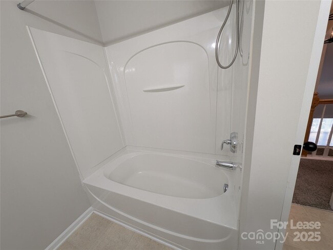 Building Photo - 7383 Sun Dance Dr