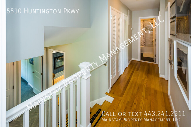 Building Photo - Updated 4 Bedroom Home in Prime Bethesda L...