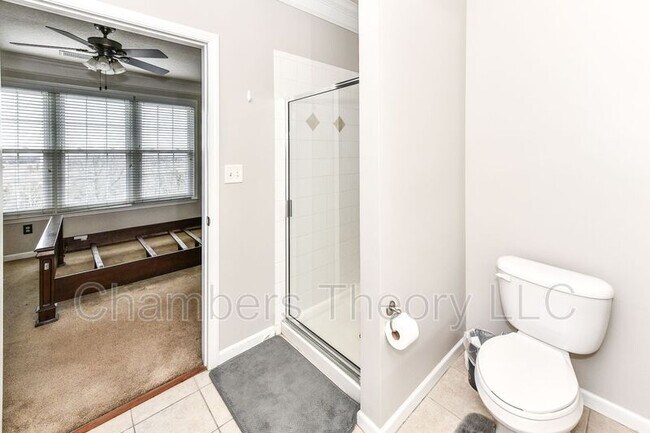 Building Photo - 512 Sunset View Terrace SE