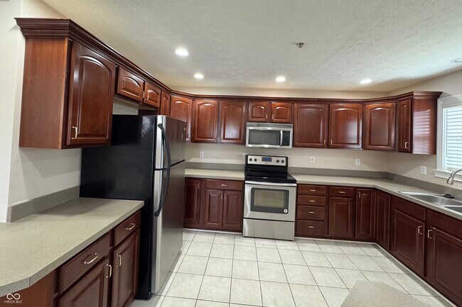 Building Photo - 1473 Frontier Dr