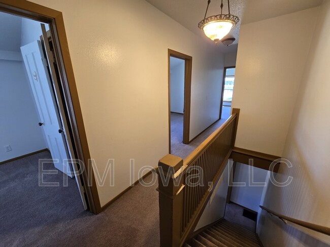 Building Photo - 2190 8th Ave