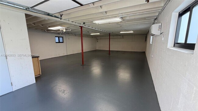 Building Photo - 10751 SW 48th St