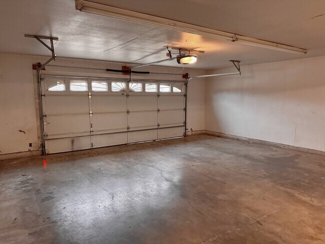 Building Photo - 4715 Coronado Ave