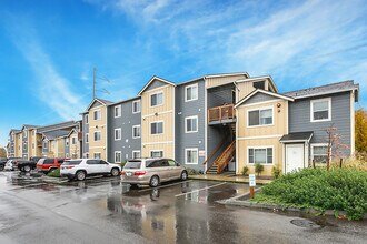 Building Photo - Legacy Ridge