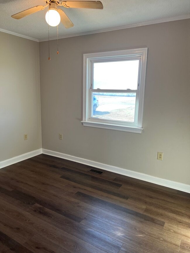 Building Photo - 169 S Croom Bland Rd