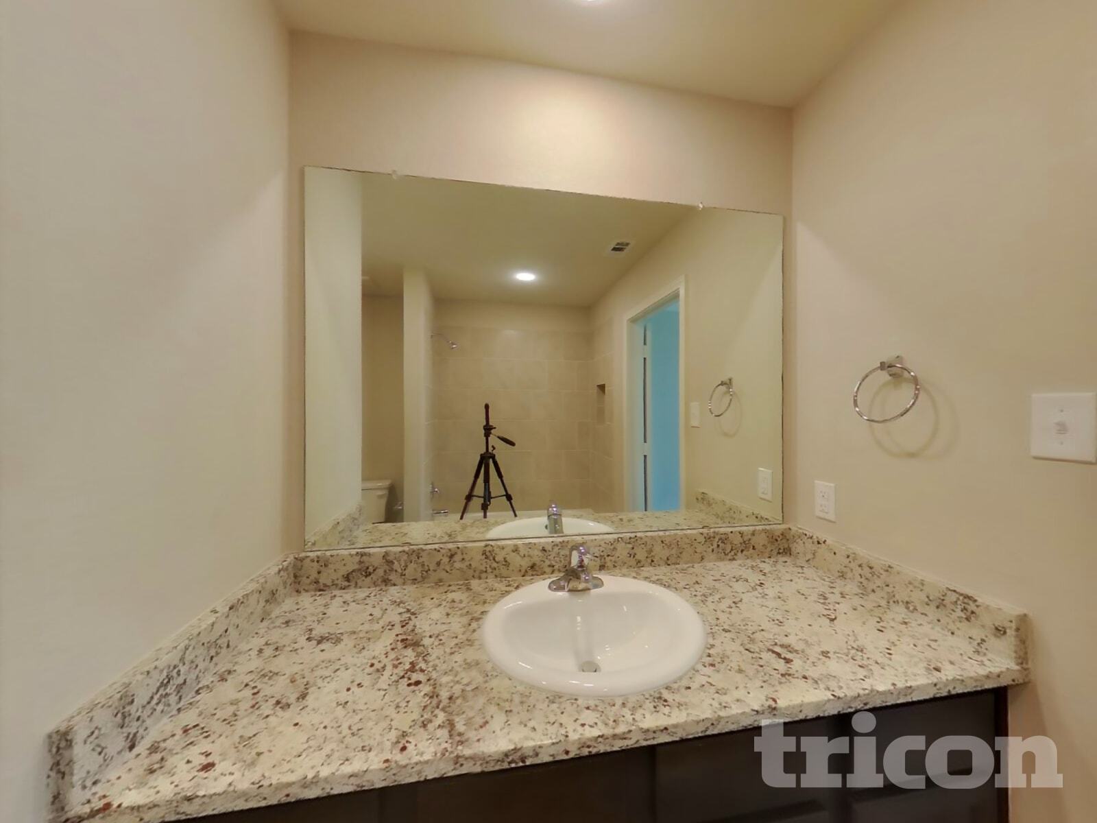 Building Photo - 11826 Davalos Ln