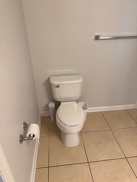 Building Photo - 4114 Breakview Dr