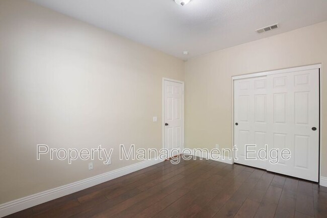 Building Photo - 28580 Dalton Rd